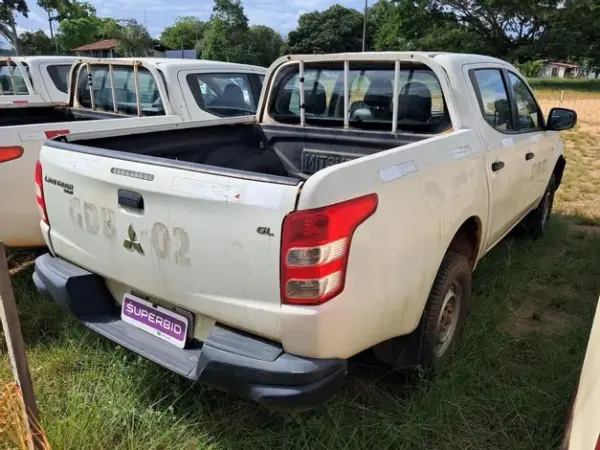 MITSUBISHI L200 TRITON SPT leilão veiculos frota mireradora