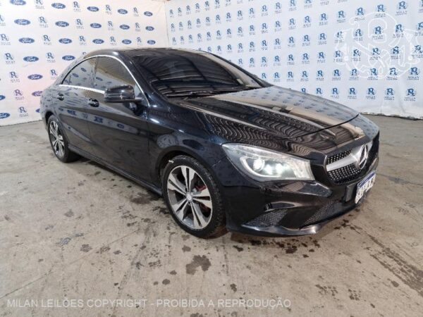 Mercedes BENZ CLA 200Leilão de Veículos de Luxo em São Paulo