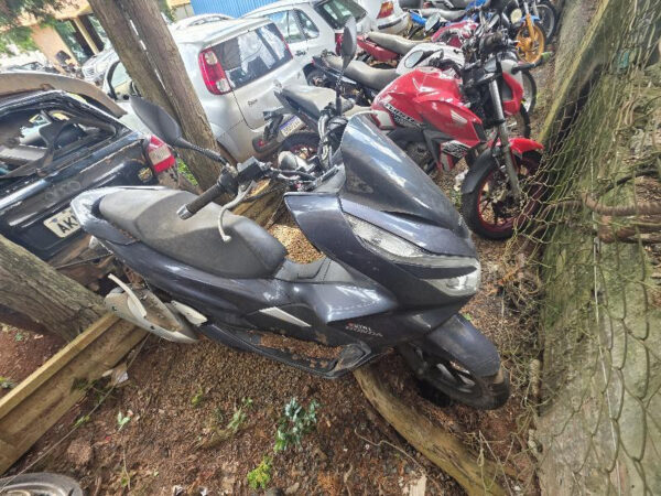 Moto HONDA PCX 150 leilão veiculos PRF
