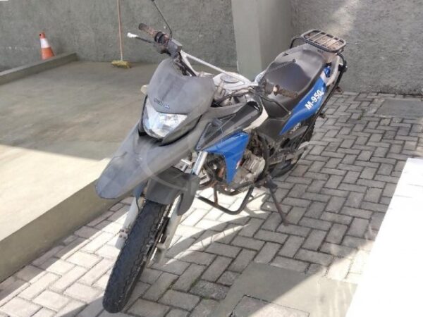 Moto HONDA XRE leilão veiculos em são paulo