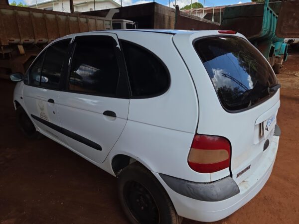 RENAULT SCENIC Leilão de prefeitura carros seminovos e equipamentos agrícolas