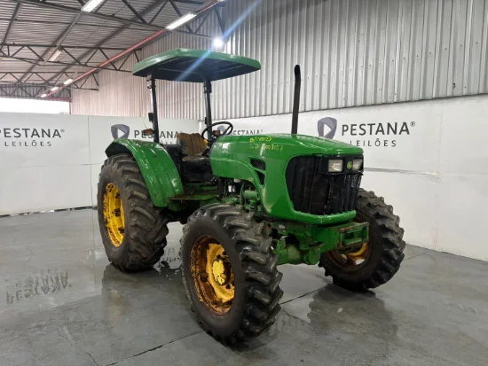 Trator John Deere Bradesco realiza leilão de veículos retomados com carro Elétrico e Tratores