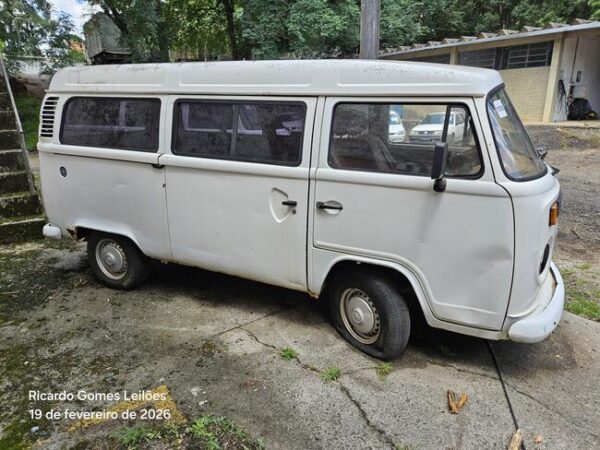 Volkswagen KOMBI leilão veiculos frota governo paraná