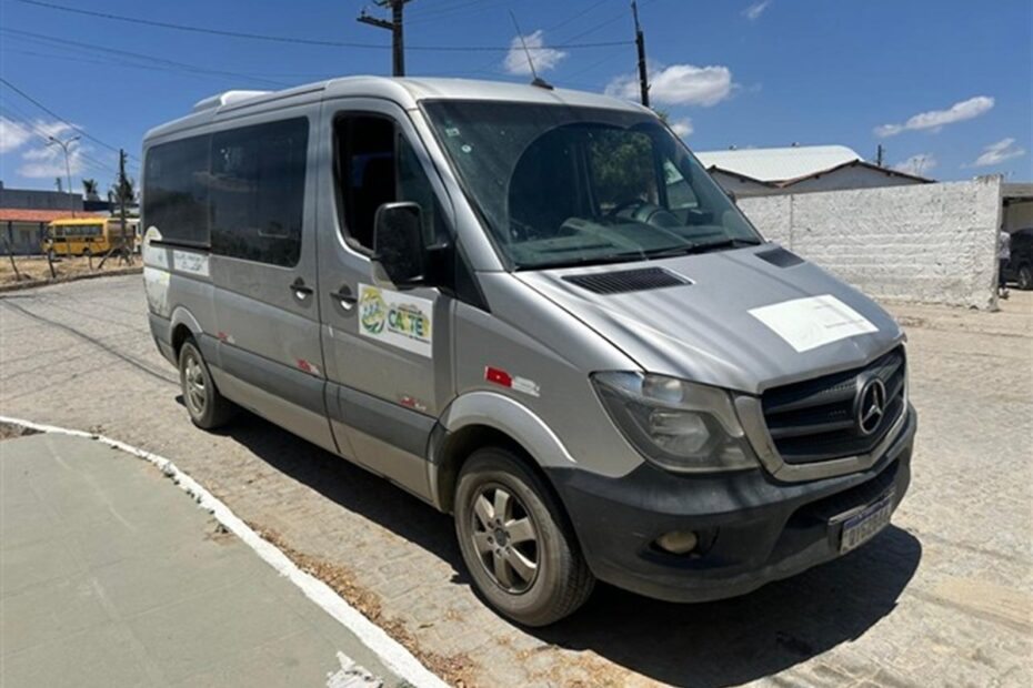 leilão veiculos frota prefeitura Mercedes BENZ SPRINTER