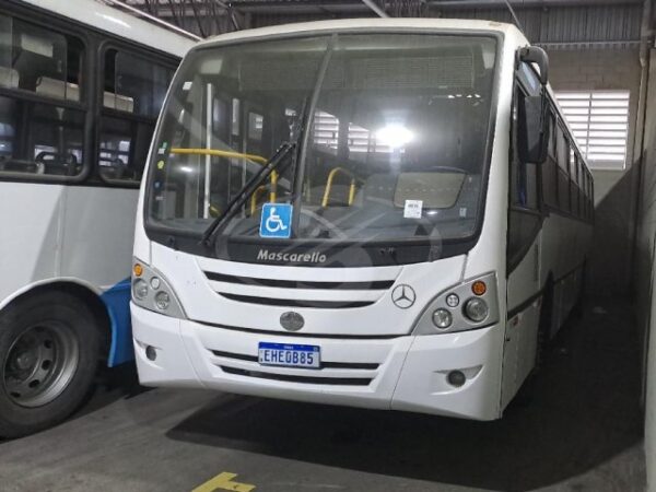 ônibus Mercedes BENZ CAIO leilão veiculos em são paulo