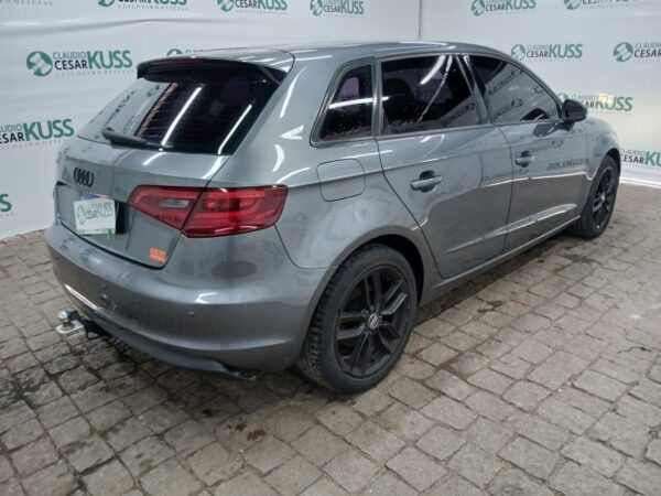 AUDI A3 SPB Leilão de veículos retomados de financiamento