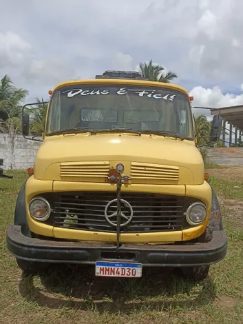 CAMINHÃO I1 1113 leilão de empreteira