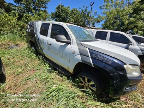 CAMINHONETE AMAROK Leilão de viaturas da Polícia Civil