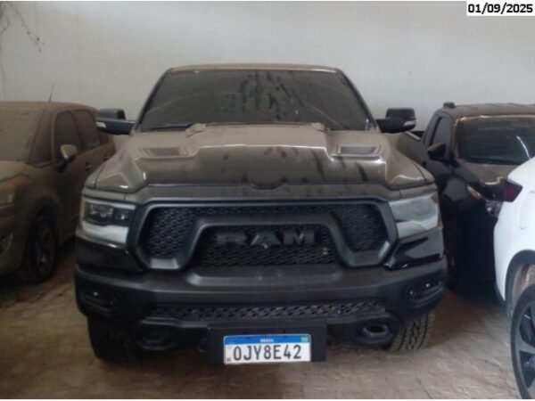 Caminhonete RAM 1500 REBEL Leilão de combate ao tráfico de drogas