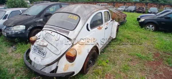 FUSCA 1300 leilão veiculos detran