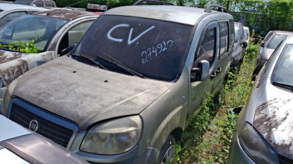 Fiat Doblo Atractiv Leilão veiculos aaprendidos