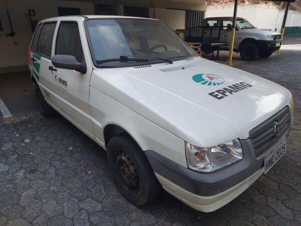 Fiat Uno Mille Economy Leilão frota da EPAMIG