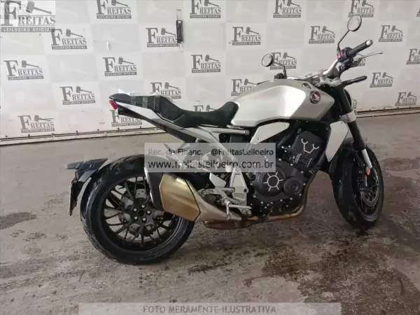 HONDA CB 1000R Leilão de veículos retomados de financiamento e São Paulo