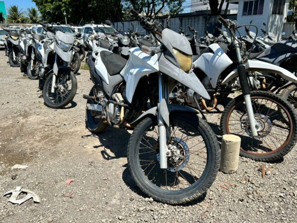 HONDA XRE 300 2013 leilão Moto policia Militar