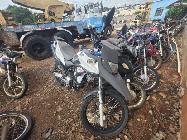 HONDA XRE 300 leilão de veiculos apreendidos prf