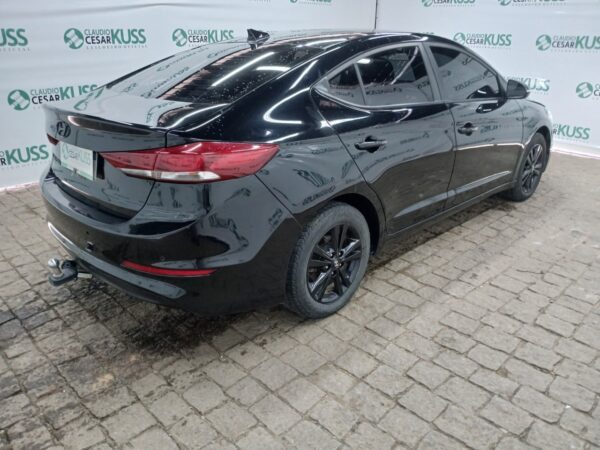 HYUNDAI ELANTRA Leilão de veículos retomados de financiamento