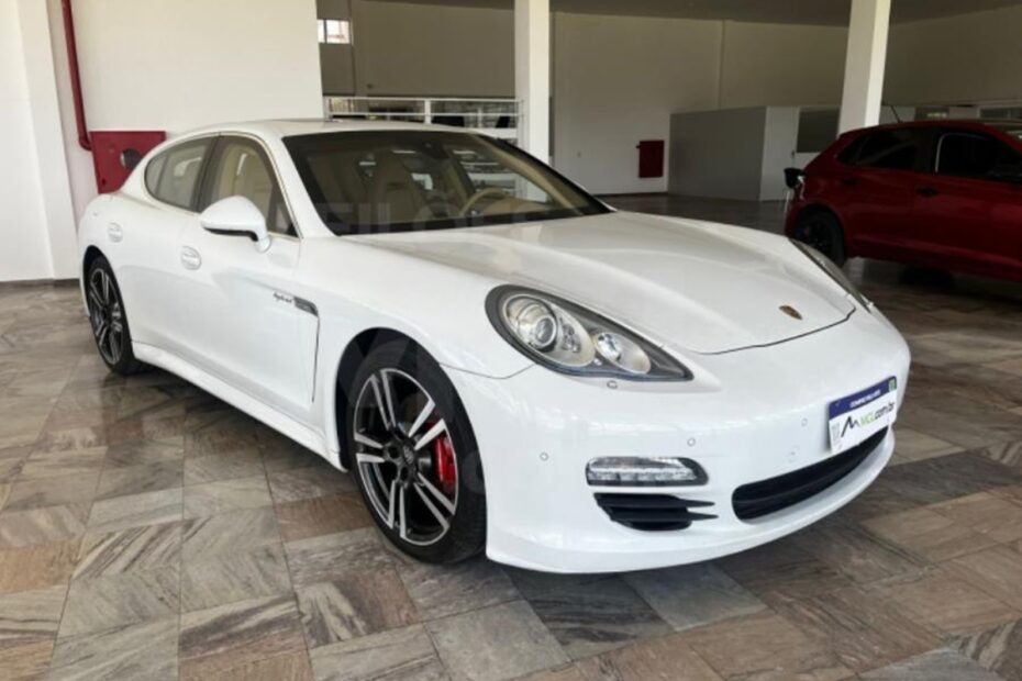 Leilão veiculos da Sicoob PORSCHE PANAMERA S HYB