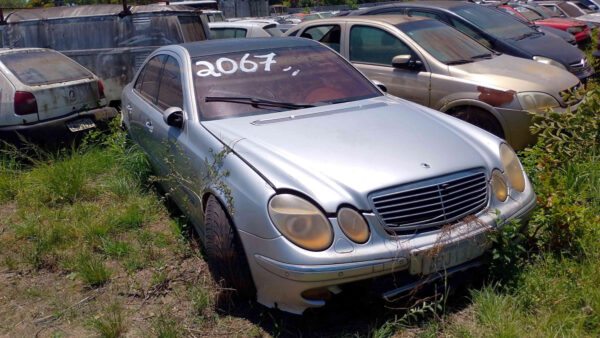 Mercedes BENZ E500 leilão veiculos Detran