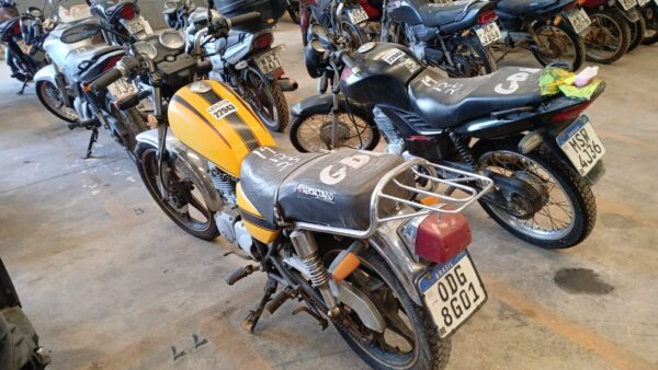 Moto JTA SUZUKI INTRUDER 125 leilão veiculos detran es