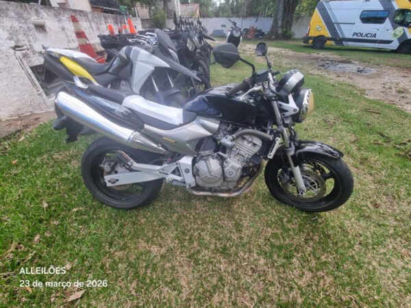 Motos CB600F HORNET leilão frota policia militar