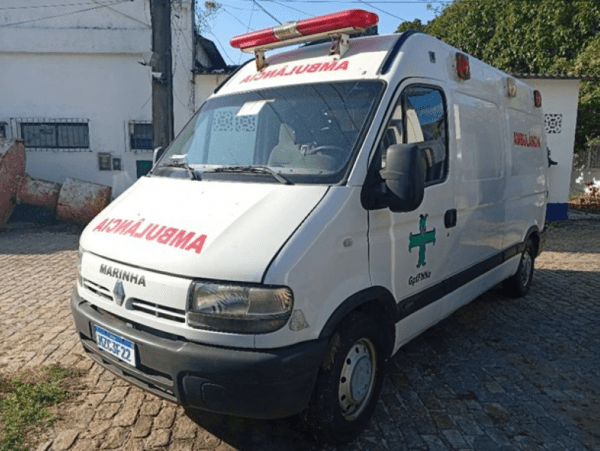 RENAULT MASTER REVES leilão de viaturas da marinha