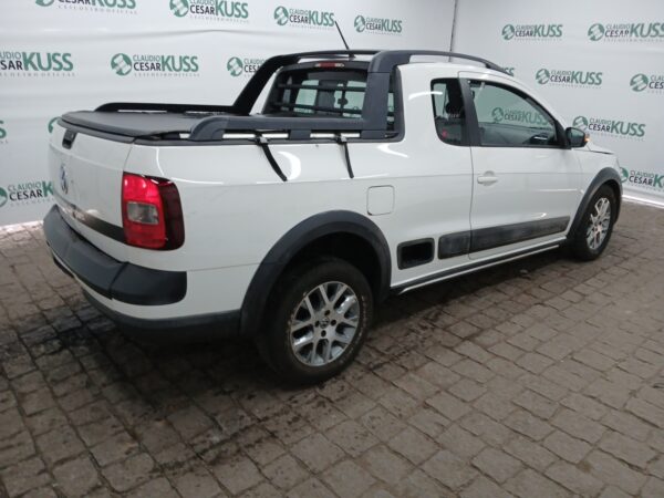 SAVEIRO CE CROSS Leilão de veículos retomados de financiamento do banco Santander