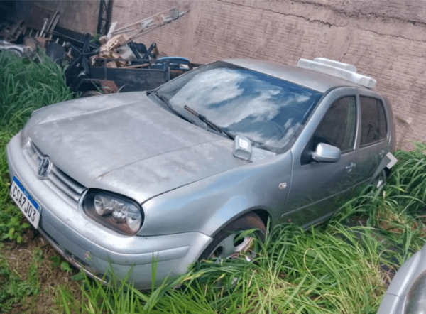 VOLKSWAGEN GOLF Leilão de apreensões da Polícia Civil
