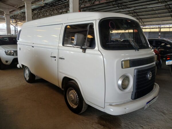 VOLKSWAGEN KOMBI FURGAO Leilão de veículos retomados de financiamento