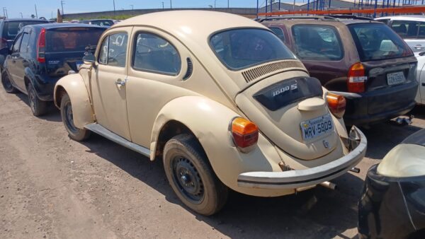 Volkswagen FUSCA 1300 leilão veiculos detran
