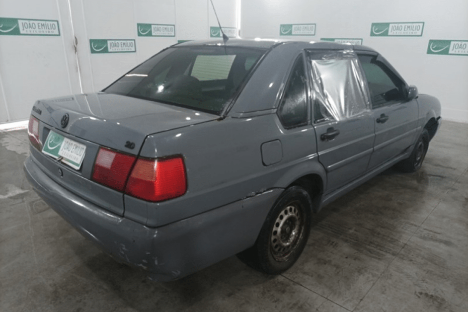 leilão de veiculos da marinha do brasil Volkswagen SANTANA