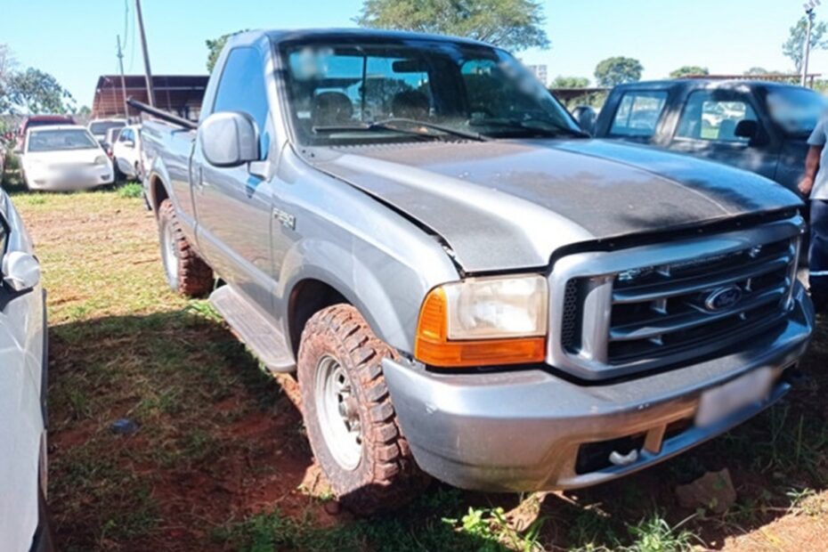 leilão veiculos DETRAN Caminhonete FORD F250