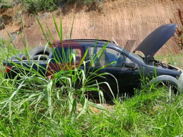 leilão veiculos aprendidos policia civil FIAT STRADA WORKING 1