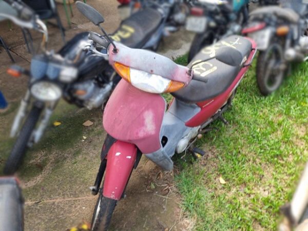 moto HONDA C100 BIZ leilao veiculos detran são paulo