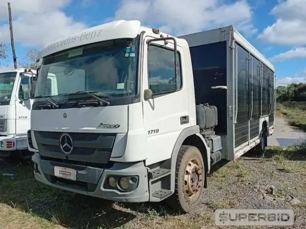 CAMINHÃO SIDER MERCEDES-BENZ Leilão de Frota da HeinekenATEGO