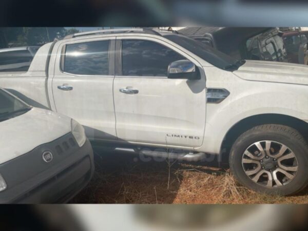 Caminhonete FORD RANGER Leilão de veículos aprendidos da Polícia Federal