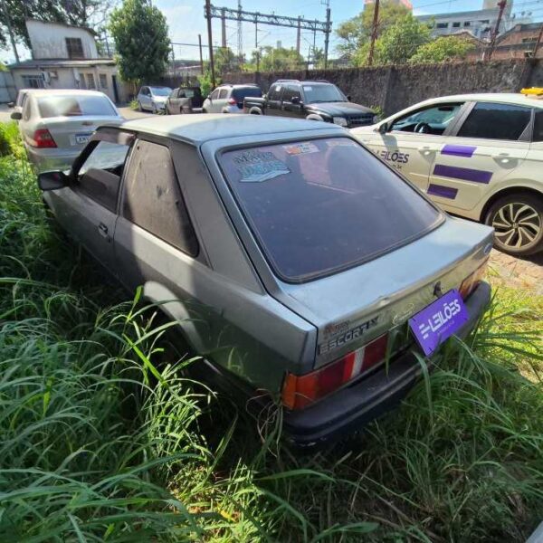 FORD ESCORT LX Leilão de combate ao crime organizado