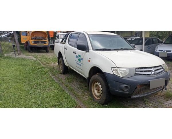 L200 triton 3.2 Cabine Dupla Leilão da Embrapa
