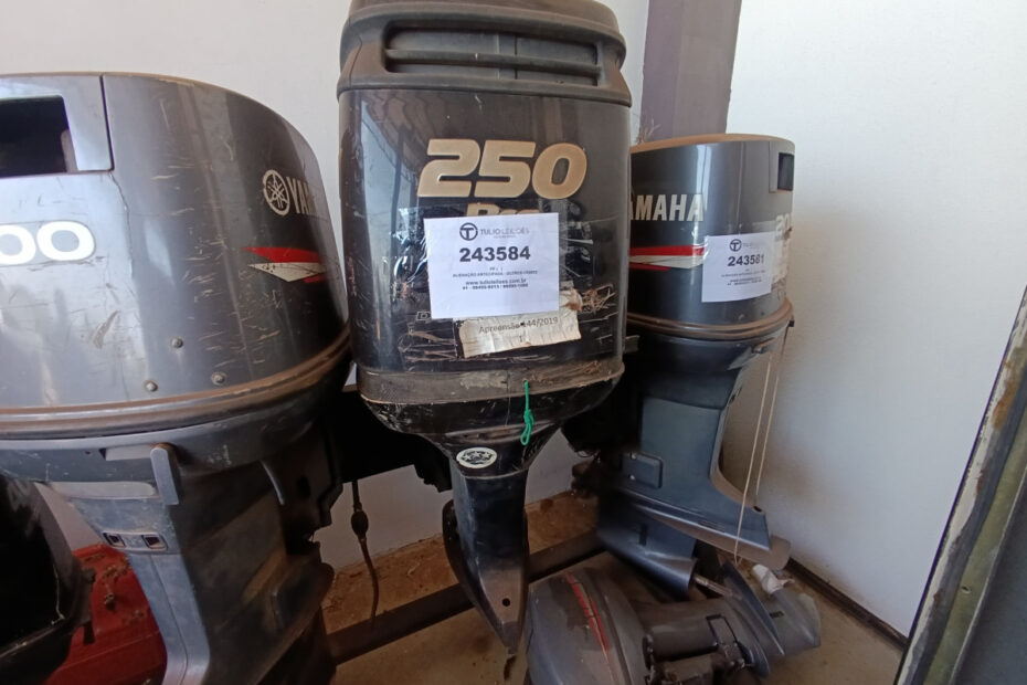 Leilão da Polícia Federal motor MERCURY ProXS 250 HP