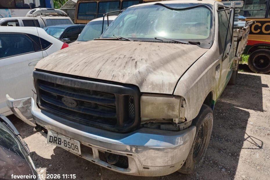 Leilão de prefeitura FORD F350 G
