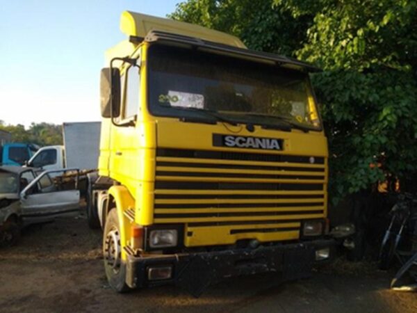 Leilão veiculos DER São Paulo SCANIA R113H 4X2 320