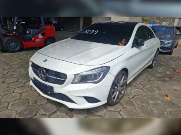 Mercedes BENZ CLA Leilão de veículos aprendidos da Polícia Federal