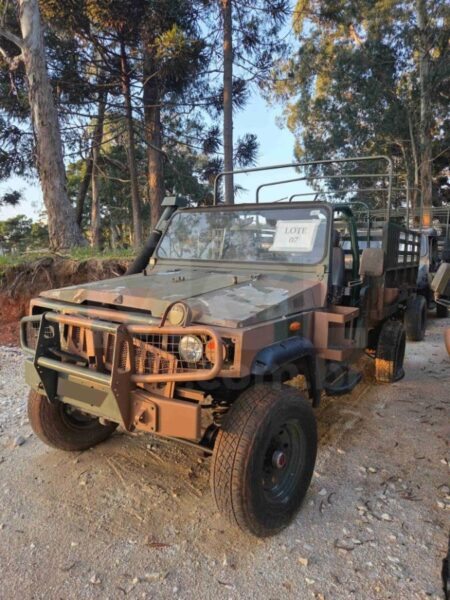 leilão de viaturas militar do execito PICAPE Agrale Marruá