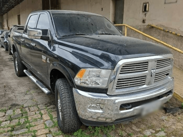 Ram laramme Leilão de viaturas da Polícia Federal