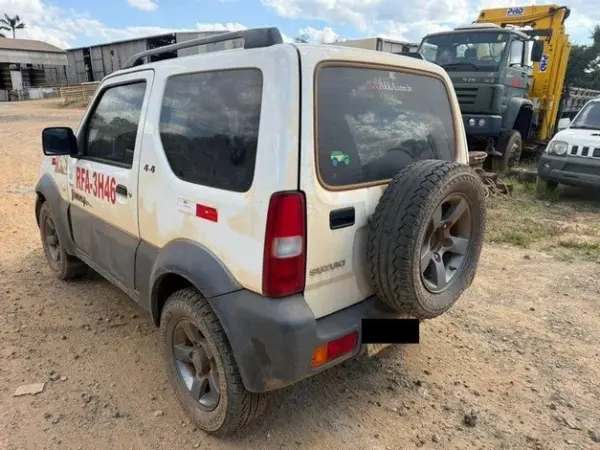 SUZUKI JIMNY 4 ALL branco Leilão do Agronegócio