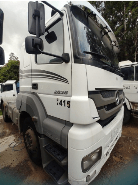 caminhão Mercedes Benz Axor 2036 S 4x2 Leilão de Maquinário Pesado