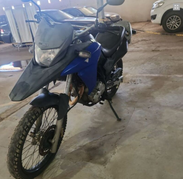 moto Honda XRE leilão veiculos governo estadual de pernabuco
