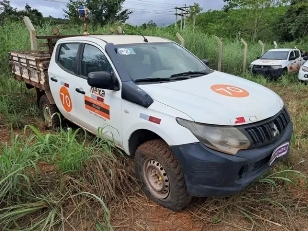 Caminhonete MITSUBISHI L200 TRITON SPO GL 2.4, leilão de frota agronegocio
