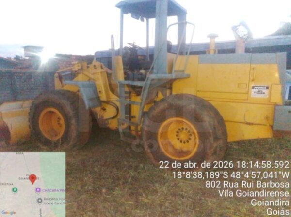 Carregadeira Komatsu, modelo WA250