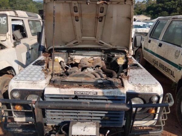 Land Rover DEFENDER90 motor Leilão do Governo de SP Traz Clássicos 4x4
