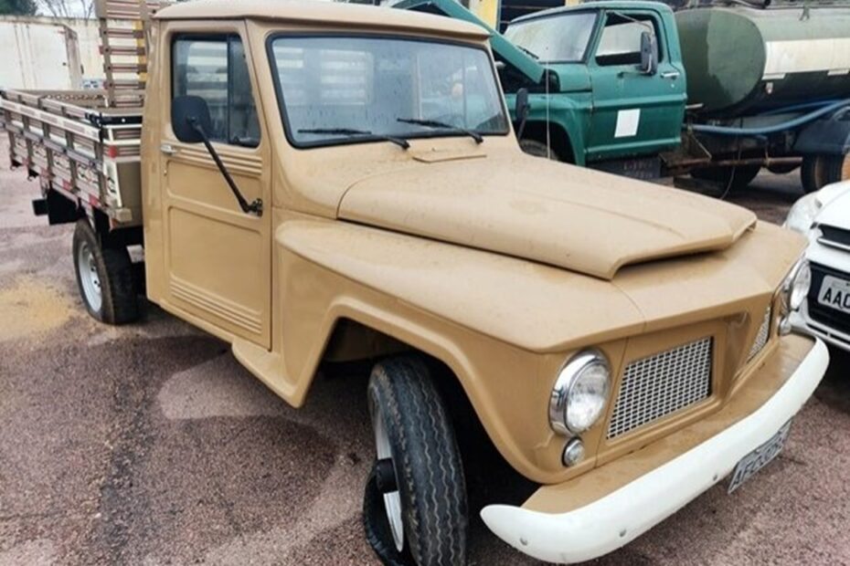 Leilão veiculos TRT FORD F75